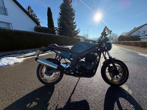 SUZUKI GS 500E