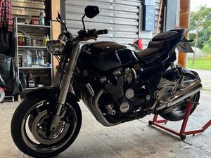YAMAHA XJR 1200 4PU NAKED UMBAU