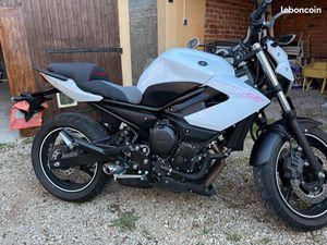YAMAHA XJ6 A2