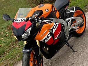 HONDA REPSOL 1000 RR
