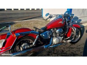 HONDA SHADOW VT 125
