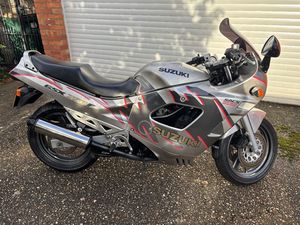1992 SUZUKI GSX 750