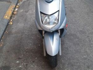 SCOOTER YAMAHA CYGNUS X 125
