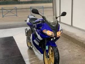 YAMAHA TZR 50 CC 2012/16500KM BON ÉTAT