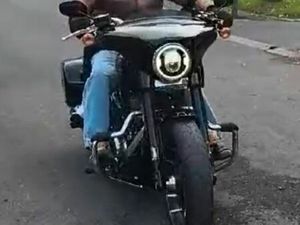 HARLEY DAVIDSON SPORT GLIDE NEUVE