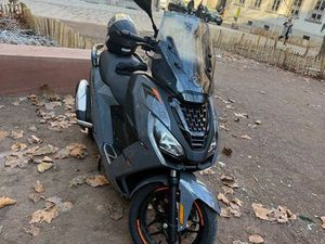 SCOOTER PEUGEOT 125 GT