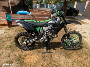 MOTOCROSS 450 KXF KAWASAKI