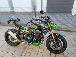 KAWASAKI Z900 SE