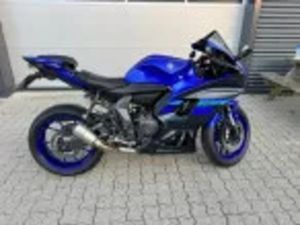 YAMAHA YZF R7