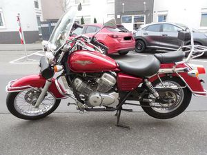 HONDA SHADOW 125 V2 CUSTOM 1. HAND