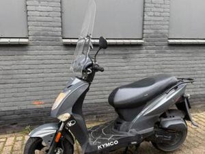 KYMCO AGILITY SNOR 4 TAKT BJ 2016 RIJDEND ZO INGERUILD! — SCOOTERS | KYMCO — MARKTPLAATS