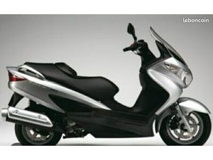 SUZUKI BURGMAN 2007 BON ÉTAT