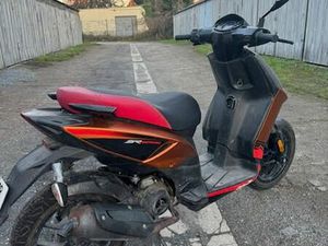 SCOOTER APRILIA