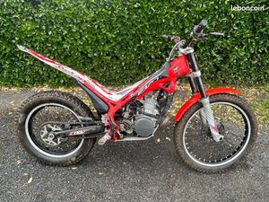 MOTO TRIAL 300 BÊTA EVO