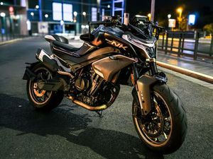 CFMOTO 800NK ADVANCED