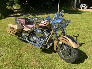 HARLEY-DAVIDSON ROAD KING CVO EDITION SONDERMODELL