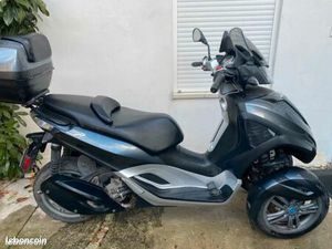 VENDS SCOOTER ETAT EXCELLENT - PIAGGIO MP3 300 LT YOURBAN - 4760 KM