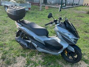 VENDS SCOOTER SYM JET X 125