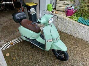 SCOOTER ÉLECTRIQUE RIDER 3000W ÉQUIVALENT 50 CC