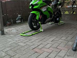 ② KAWASAKI NINJA ZX10R KRT