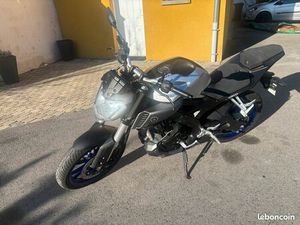 YAMAHA MT125