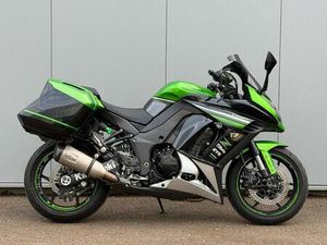 ② KAWASAKI Z1000SX / ECHAPPEMENTS LEOVINCE / BOÎTIERS LATÉRAUX