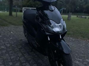 ② YAMAHA JOG RR A KLASSE