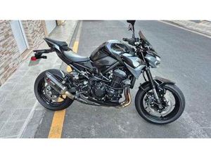 KAWASAKI - Z900