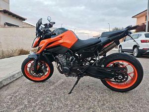 KTM - DUKE 790