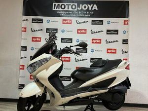 SUZUKI - BURGMAN 125