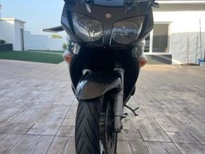 YAMAHA - FJR 1300A