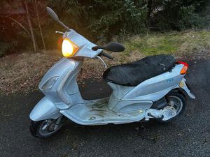 PIAGGIO FLY 50 4 TAKT BASTLER