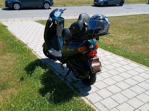 PIAGGIO SKR 125