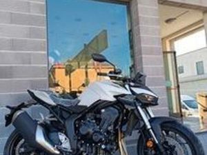 HONDA CB 1000 HORNET 2025