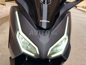 HONDA FORZA 350 MODÈLE 2023 DD 2025