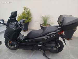 HONDA FORZA 350 TOP BOX