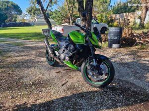KAWASAKI Z750