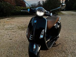 ? VESPA PRIMAVERA 50 – 2018 – 4 850 KM – PREMIÈRE MAIN