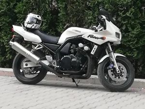YAMAHA FZ6 →