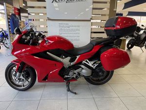 HONDA VFR 800 VTEC 2014 800 CM3 | MOTO ROUTIÈRE | 38 550 KM | ROUGE | 33500 LIBOURNE