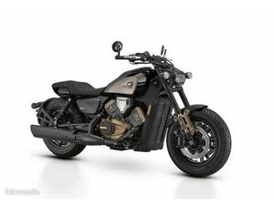 MOTO CUSTOM QJMOTOR SRV 600 V4 A/ A2