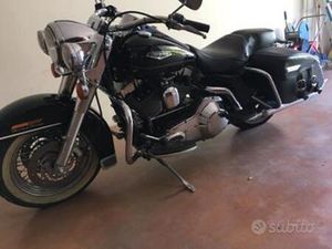 HARLEY-DAVIDSON ROAD KING CLASSIC FLHRCI 2000