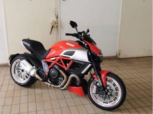 DUCATI DIAVEL 1200