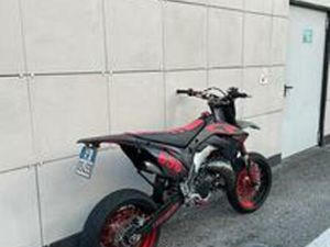 HONDA CR125 MOTARD