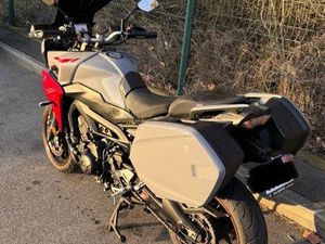 TRACER 900 GT EXCELLENT ÉTAT FULL OPTIONS