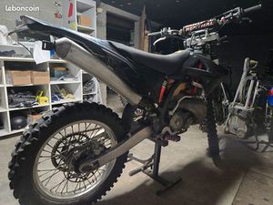 MOTO ENDURO CROSS GASGAS 250 CC