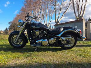 VENDS MOTO KAWASAKI VN 2000