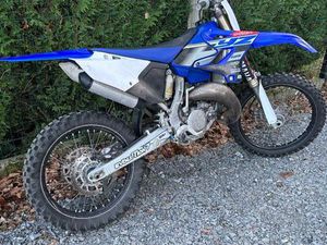 125 YZ