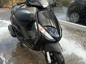 ② PIAGGO ZIP 2025 IGET