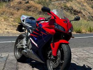 HONDA - CBR600RR